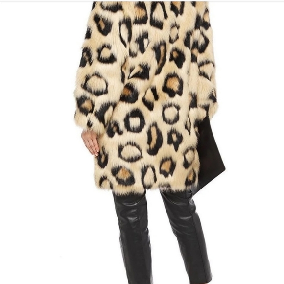 Michael Kors Mega Cat Faux Fur Jacket Coat sz XS - Picture 3 of 12